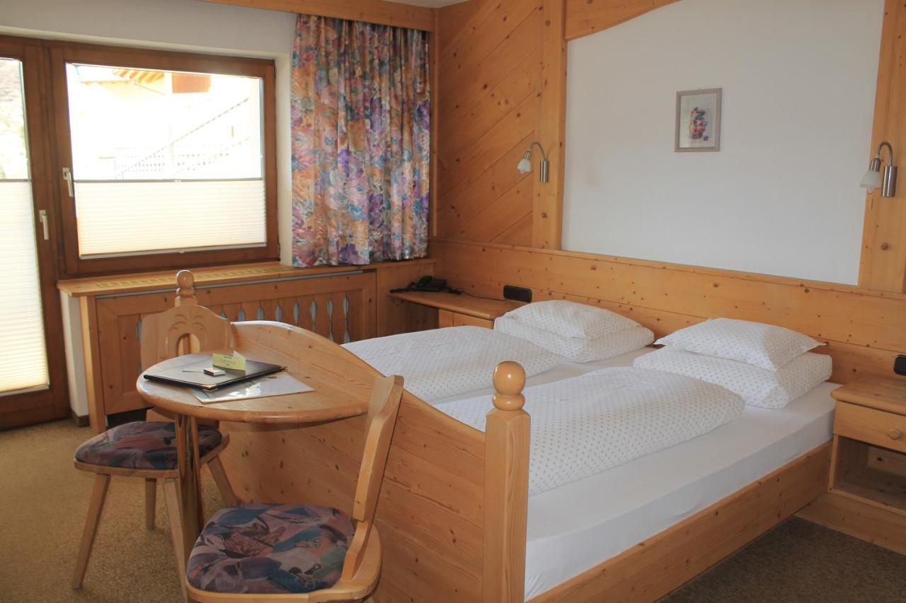 Martinshof Bed & Breakfast Obergurgl Bagian luar foto