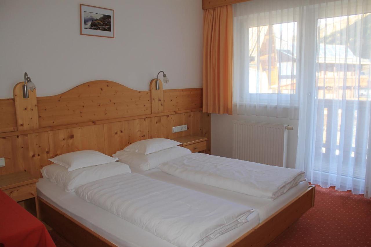 Martinshof Bed & Breakfast Obergurgl Bagian luar foto